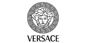 意大利知名的奢侈品牌Versace创立于1978年，品牌标志是神话中的蛇发女妖美杜莎（Medusa），代表着致命的吸引力。Versace创造了一个独特的时尚帝国，它的时尚产品涉及了多个领域，其鲜明的设计风格，独特的美感，极强的先锋艺术表征让它风靡全球。